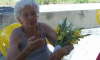 LINDA POTICA LENIA EM TARDE  COM FLORES  PARA IEMANJ 29122009
