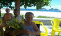 RISONHA HENRIQUETA EM TARDE  COM FLORES  PARA IEMANJ 29122009