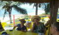 SOMBRA E GUA FRESCA PARA DORA, CELLY E SUN NA PRAIA DE CAMBOINHAS 14012009